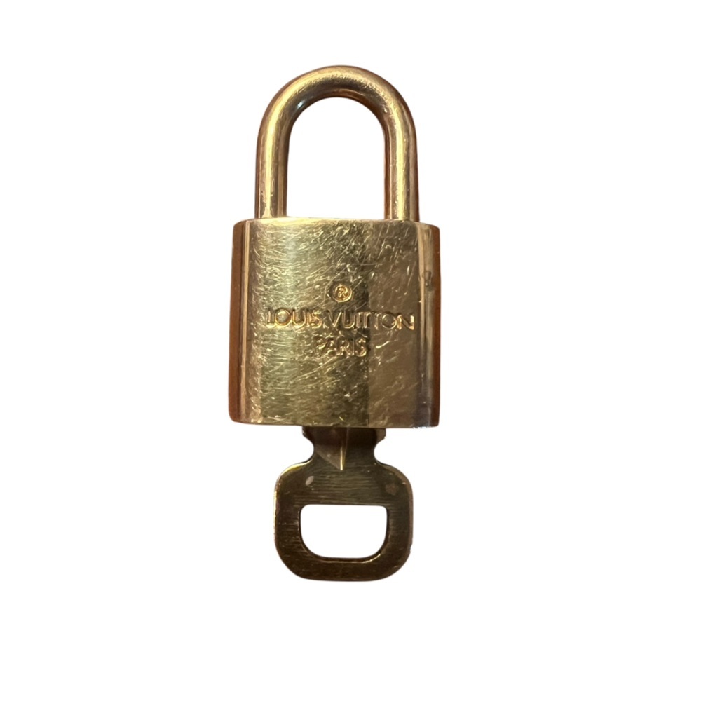 Louis Vuitton Necklace with Lock and Key Lock #309 - Picture 5 of 10